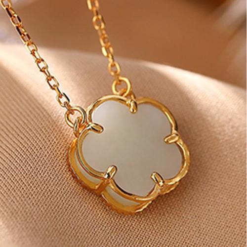 925 Silver Plated Hetian Jade Flower Luck Set 925 Silver Plated Hetian Jade Flower Luck Set
