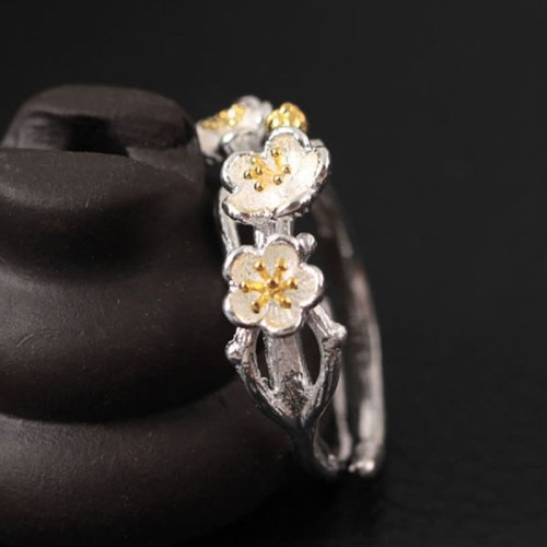 925 Silver Plum Blossom Calm Ring 925 Silver Plum Blossom Calm Ring