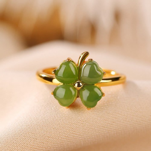 925 Silver Plated Gold Clover Hetian Jade Ring 925 Silver Plated Gold Clover Hetian Jade Ring
