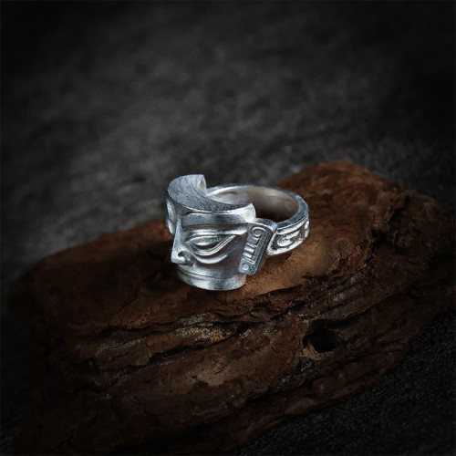 Vintage Dragon Pattern Protection Ring