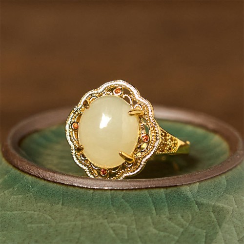 Hetian Jade Vintage Egg Copper Luck Ring Hetian Jade Vintage Egg Copper Luck Ring