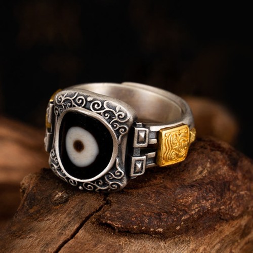925 Silver Zakiram Goddess Dzi Bead Protection Ring 925 Silver Zakiram Goddess Dzi Bead Protection Ring