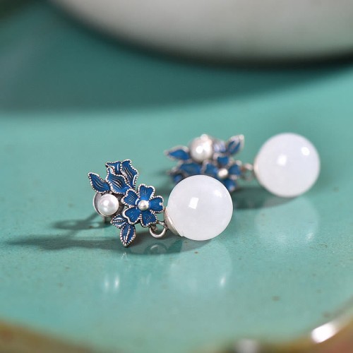White Jade Pearl Flower Blessing Set White Jade Pearl Flower Blessing Set