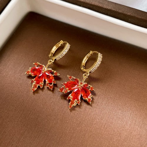 Maple Leaf Zircon Luck Set Maple Leaf Zircon Luck Set