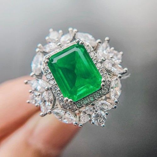 Emerald Crystal Confidence Ring Set Emerald Crystal Confidence Ring Set