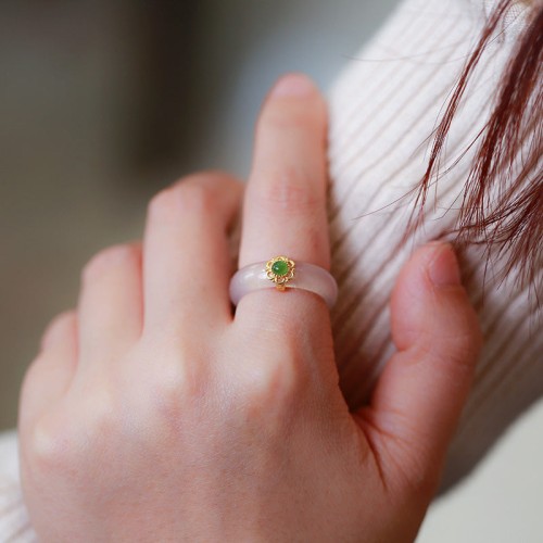 White Agate Cyan Jade Luck Protection Ring White Agate Cyan Jade Luck Protection Ring