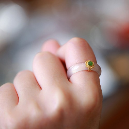 White Agate Cyan Jade Luck Protection Ring White Agate Cyan Jade Luck Protection Ring
