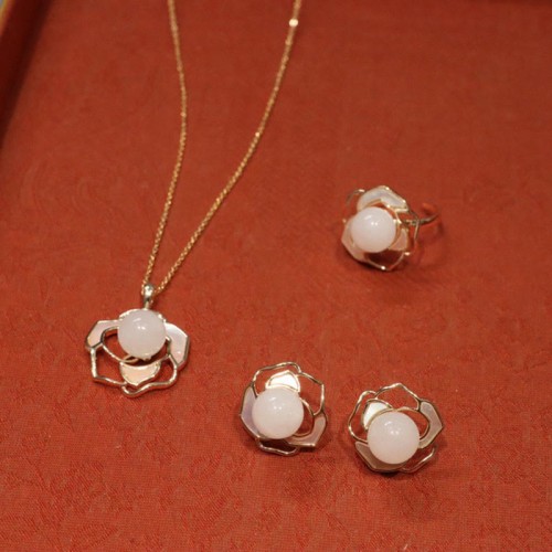 925 Silver Plated Gold Hetian White Jade Necklace Set 925 Silver Plated Gold Hetian White Jade Necklace Set