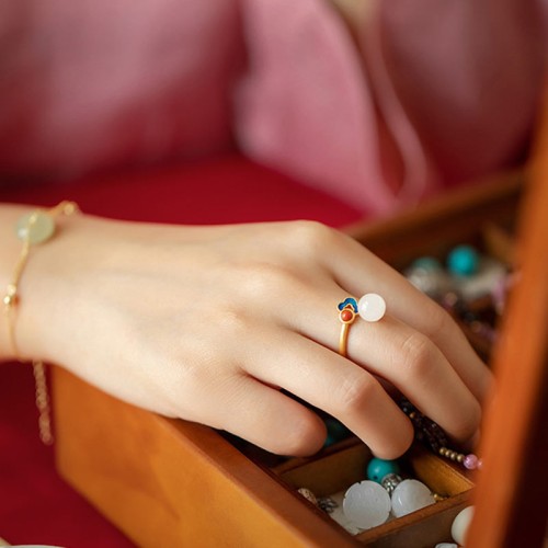 White Jade Auspicious Cloud Luck Ring White Jade Auspicious Cloud Luck Ring