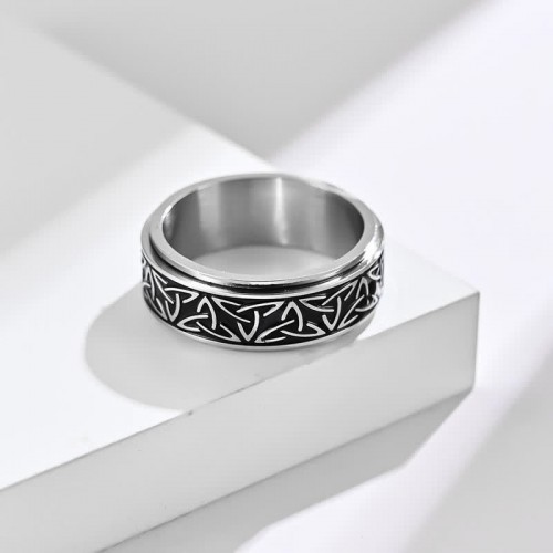 Triangle Knot Titanium Steel Calm Ring