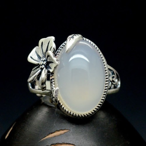 990 Sterling Silver Chalcedony Harmony Ring 990 Sterling Silver Chalcedony Harmony Ring