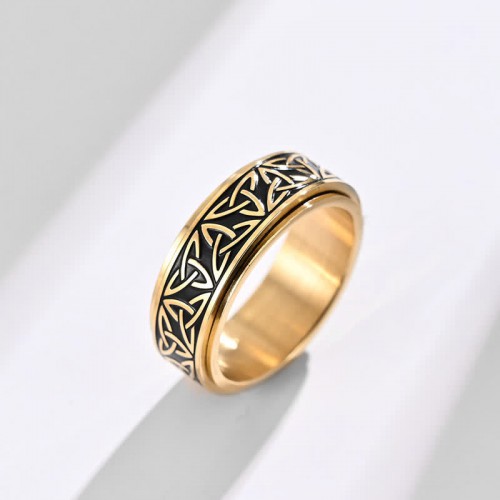 Triangle Knot Titanium Steel Calm Ring