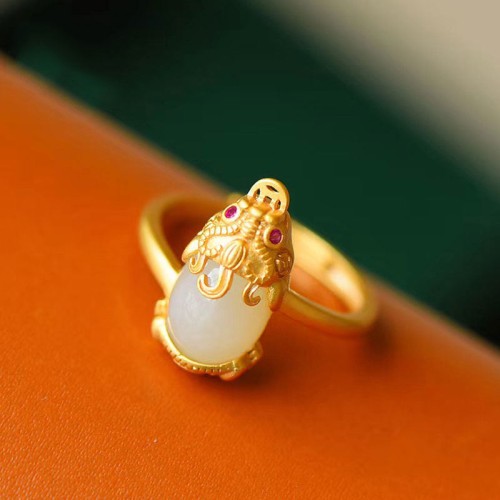 18K Gold-Plated Pixiu Jade Wealth Ring 18K Gold-Plated Pixiu Jade Wealth Ring