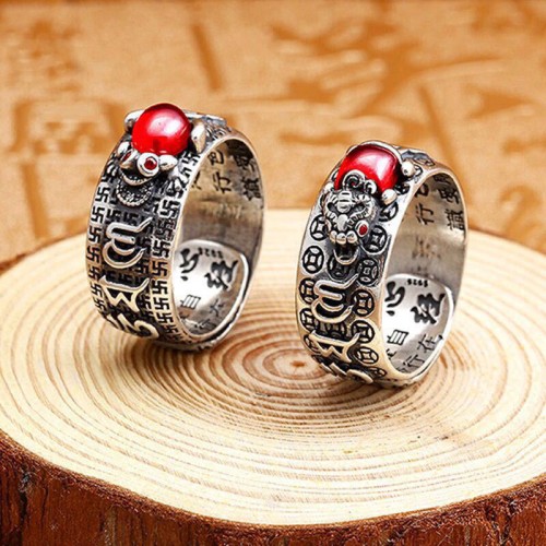 Gemstone PiXiu Frog Vajra Heart Sutra Adjustable Ring Gemstone PiXiu Frog Vajra Heart Sutra Adjustable Ring