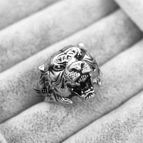 Men's Tiger Head Titanium Steel Punk Rock Ring Men's Tiger Head Titanium Steel Punk Rock Ring